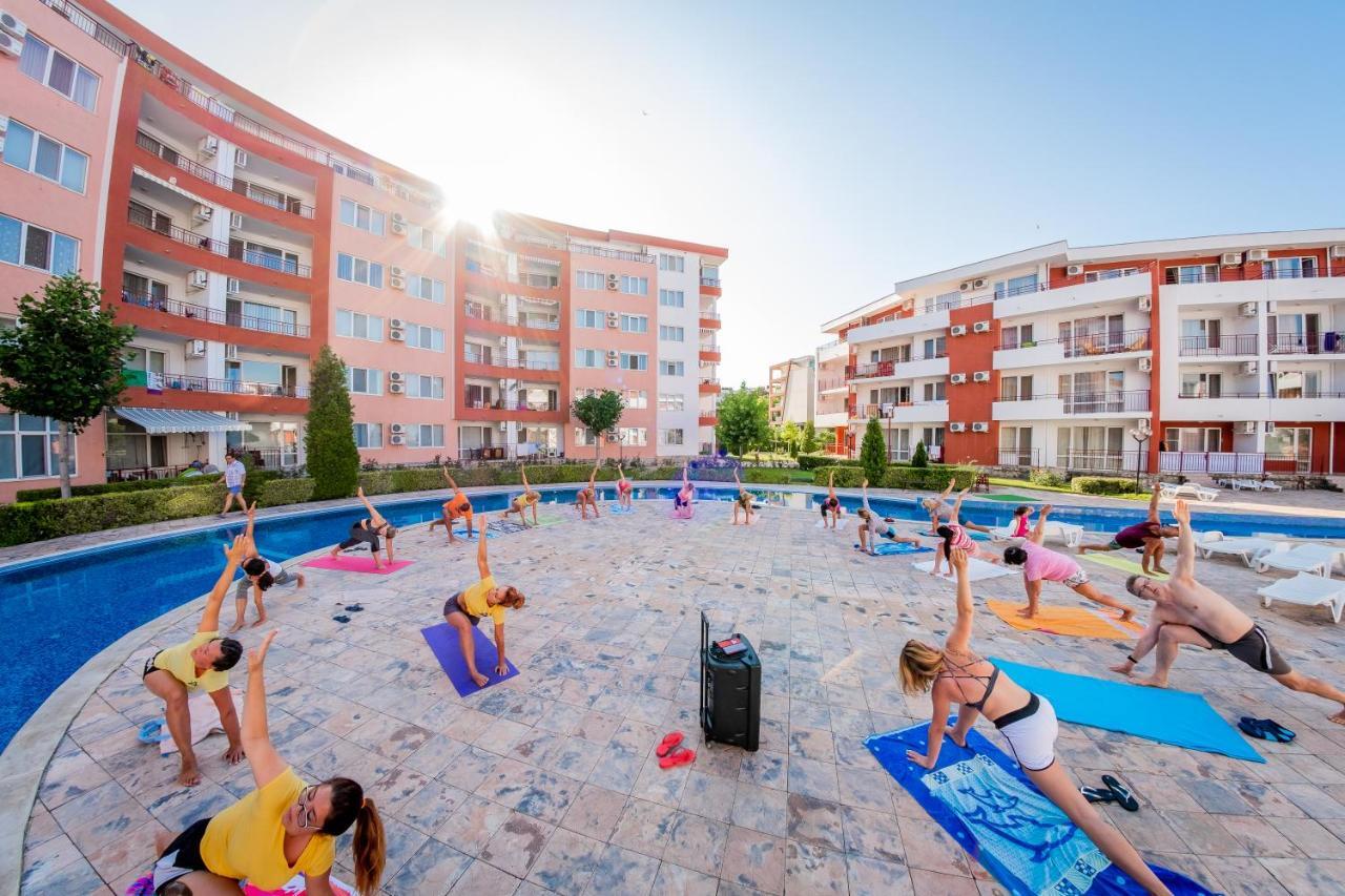 Privilege Fort Beach Apartments Sveti Vlas Exterior foto